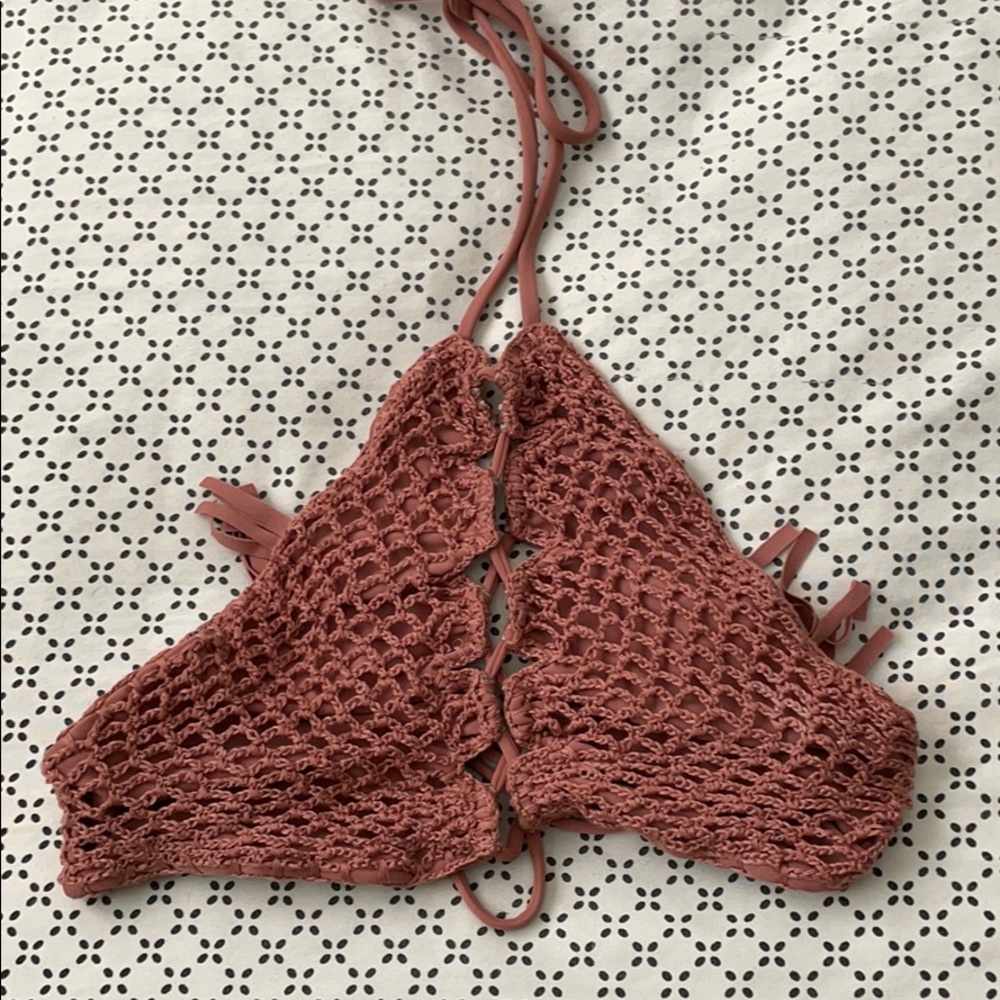 ACACIA LEI TOP